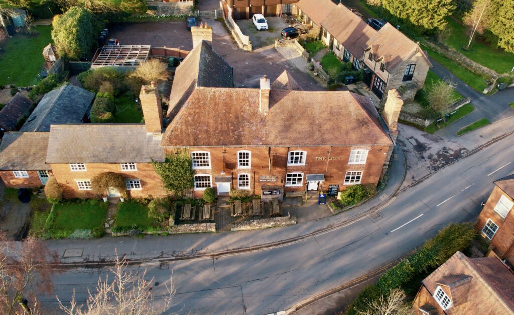 The Lion Inn at Clifton on Teme, Worcestershire - A charming country pub in Worcester